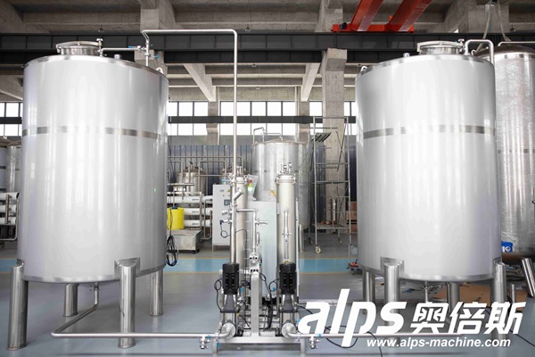 industrial-water-treatment-tank-and-piping