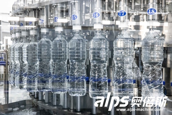 high-speed-bottled-water-filling-carousel