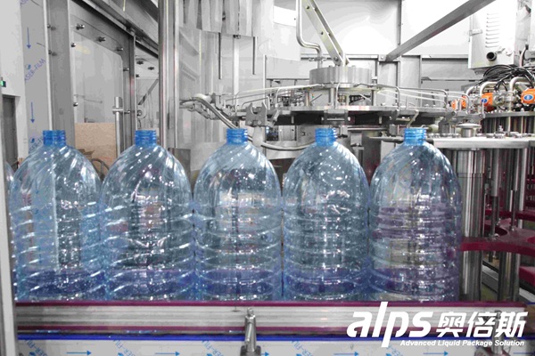 How to Balance a Water Filling Line: Matching the Blow Molder, Filler, Labeler and Packer